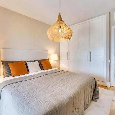 Renovated 4bdrm Luxury - Frontline Golf * Эстепона