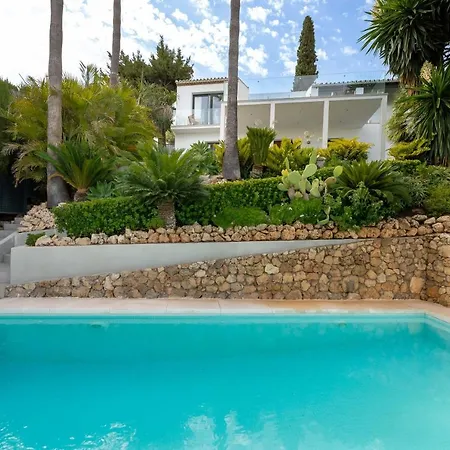 Renovated 4bdrm Luxury - Frontline Golf * Estepona