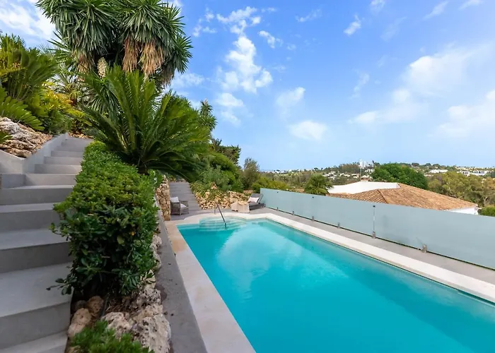 Διαμέρισμα Renovated 4bdrm Luxury - Frontline Golf *