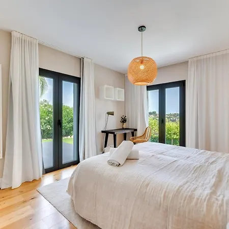 Renovated 4bdrm Luxury - Frontline Golf Апартаменти Естепона