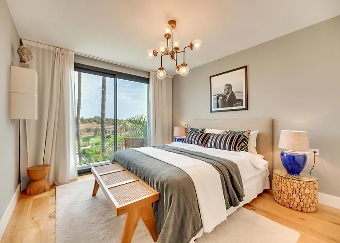 Apartment Renovated 4bdrm Luxury - Frontline Golf Estepona