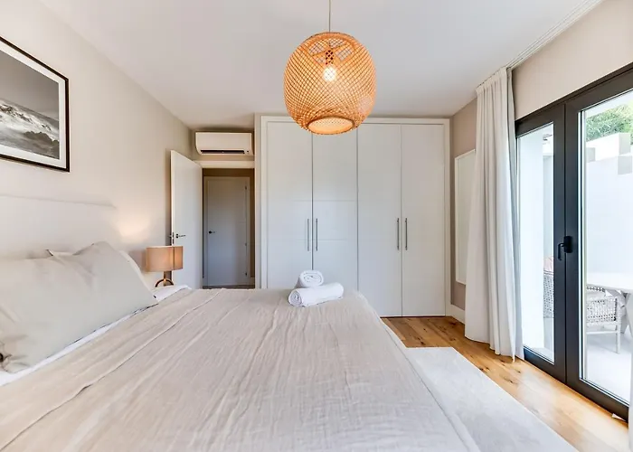 Renovated 4bdrm Luxury - Frontline Golf